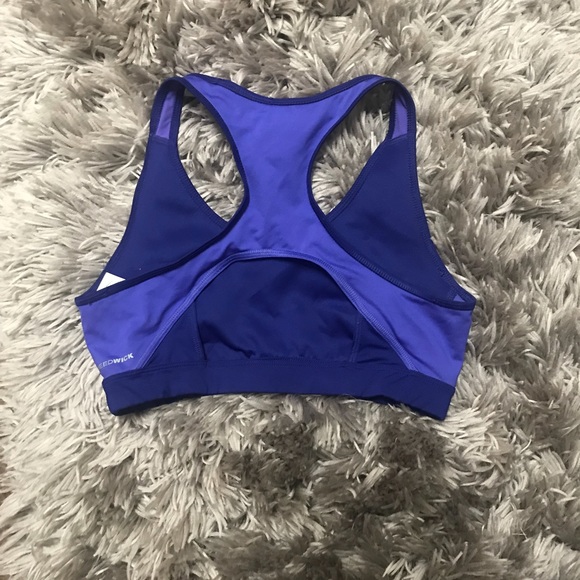 Reebok sports bra - Picture 2 of 2